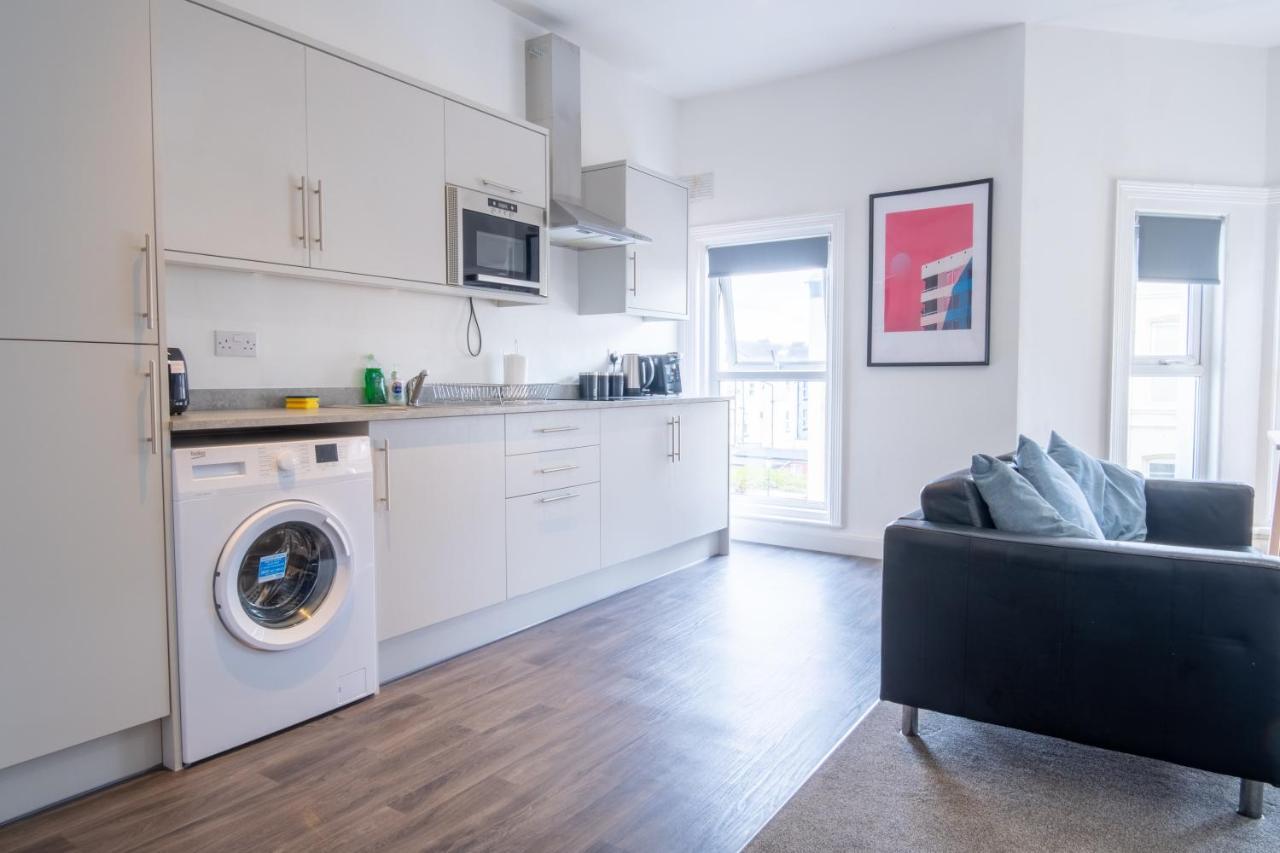 Westcliffe Apartments Southport Bagian luar foto