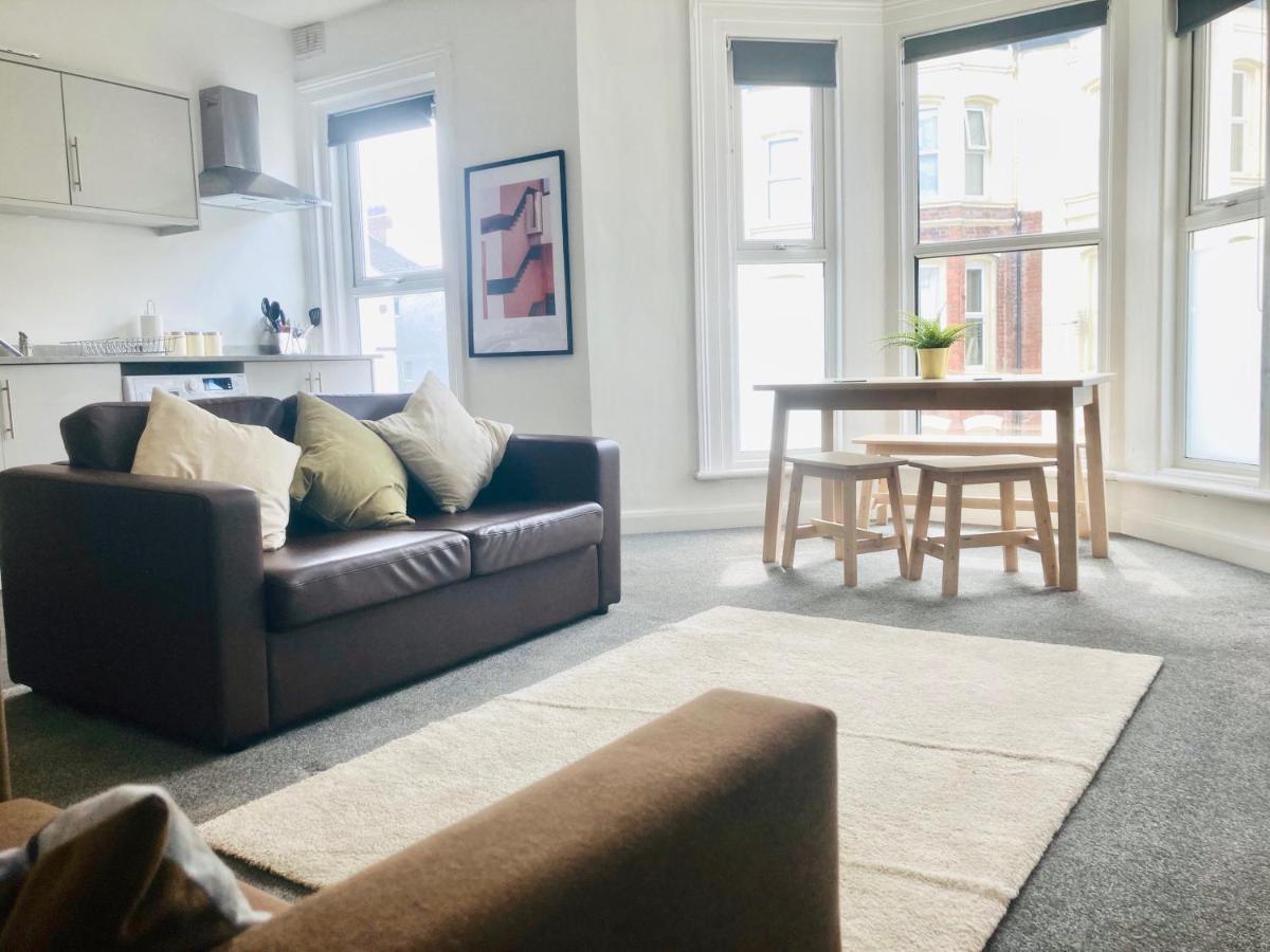 Westcliffe Apartments Southport Bagian luar foto